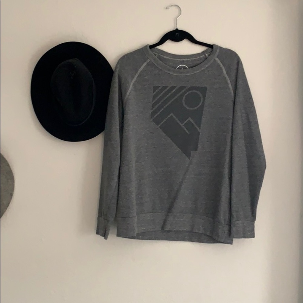 Nevada gray sweatshirt